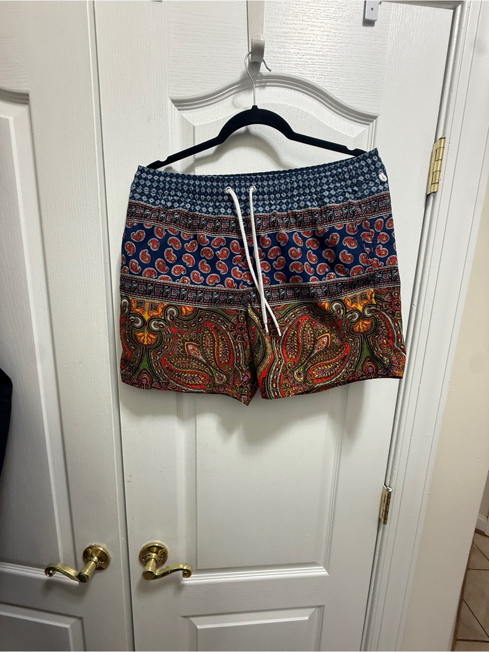 J. crew, beautiful swimming shorts with lots of colors and extra layer - Picture 11 of 15